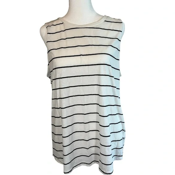 MAURICES RIVERSIDE TANK TOO LATTICE CUT OUT WHITE W BLACK STRIPE SIZE L - Picture 2 of 12
